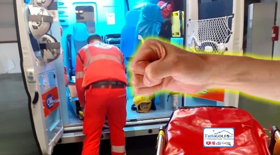 Ha aggredito la compagna prendendola a pugni. Inoltre gli ha danneggiato l'auto