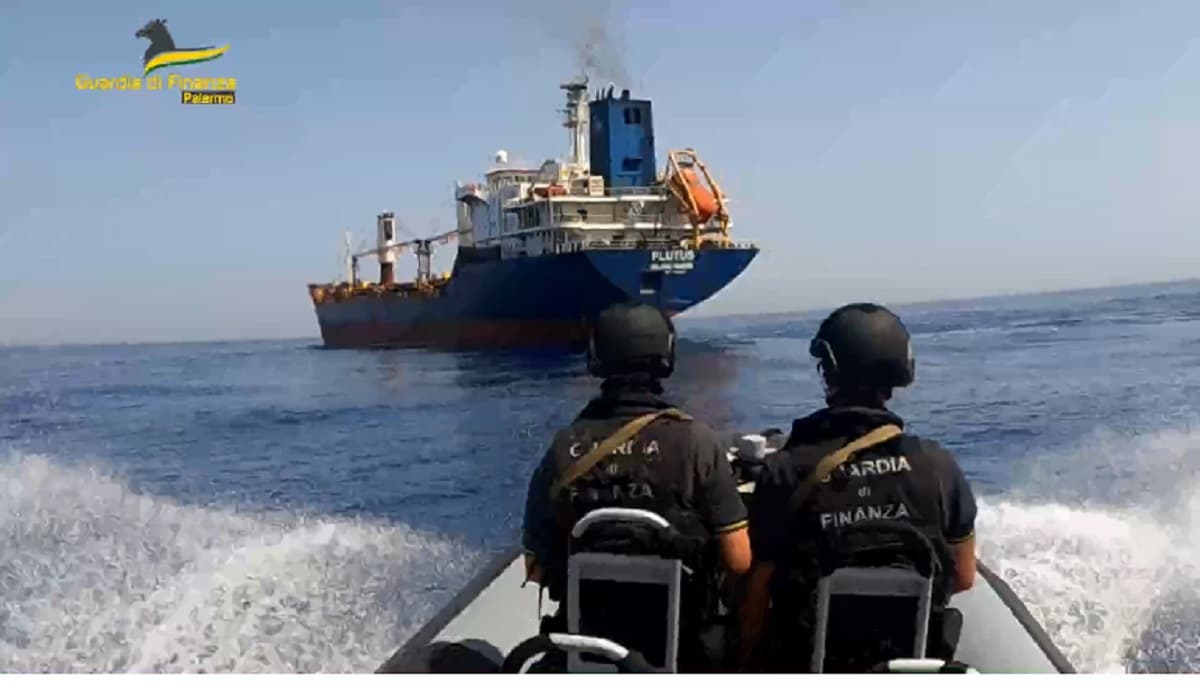 Guardia di Finanza: Nave Plutus proveniente da Santo Domingo resterà nella storia dei maxi sequestri di cocaina