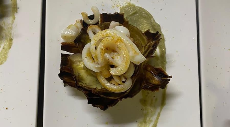 Inizio estate, il mare dona la seppia