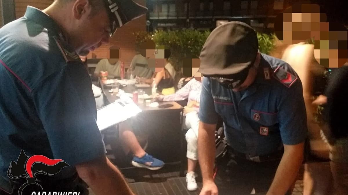 Movida: i controlli dei Carabinieri a persone ed attività commerciali