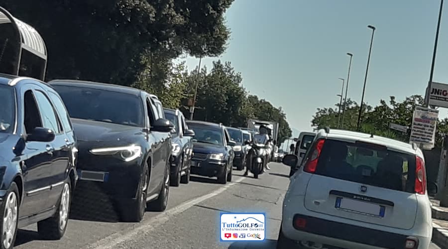 Ultimo controesodo d'agosto. Anche questa estate sta finendo tra schiuma, traffico e preposizionamento