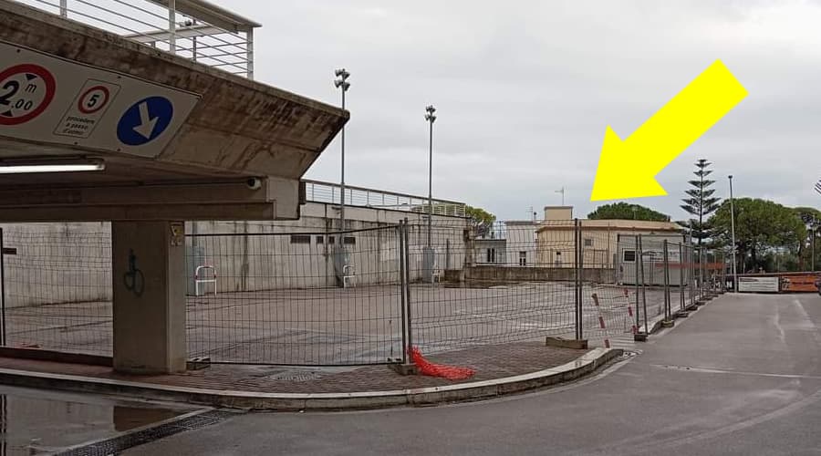 Formia, Paola Villa: Un altro pezzo di città viene venduto all'asta. Il piccolo parcheggio antistante il Multipiano "Aldo Moro"