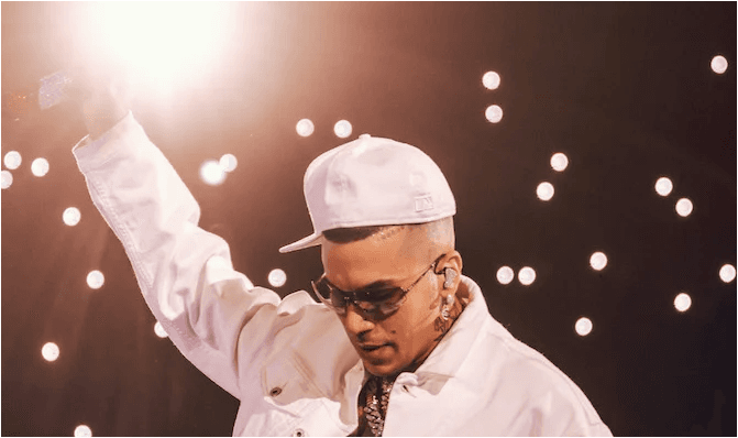 X2VR, il nuovo album di Sfera Ebbasta