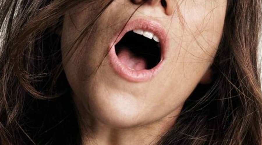 Frosinone, sesso troppo rumoroso: la zia del piano superiore si lamenta, lui la minaccia con una pistola