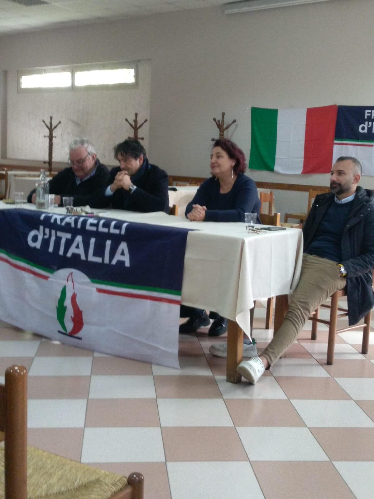 Minturno: la base di Fratelli d'Italia si confronta su invito dell'avvocato Pino D'Amici, capogruppo nell'assise civica