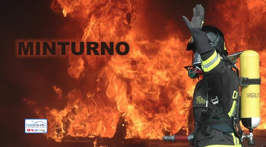 Falegnameria in fiamme a Minturno. Ingenti i danni
