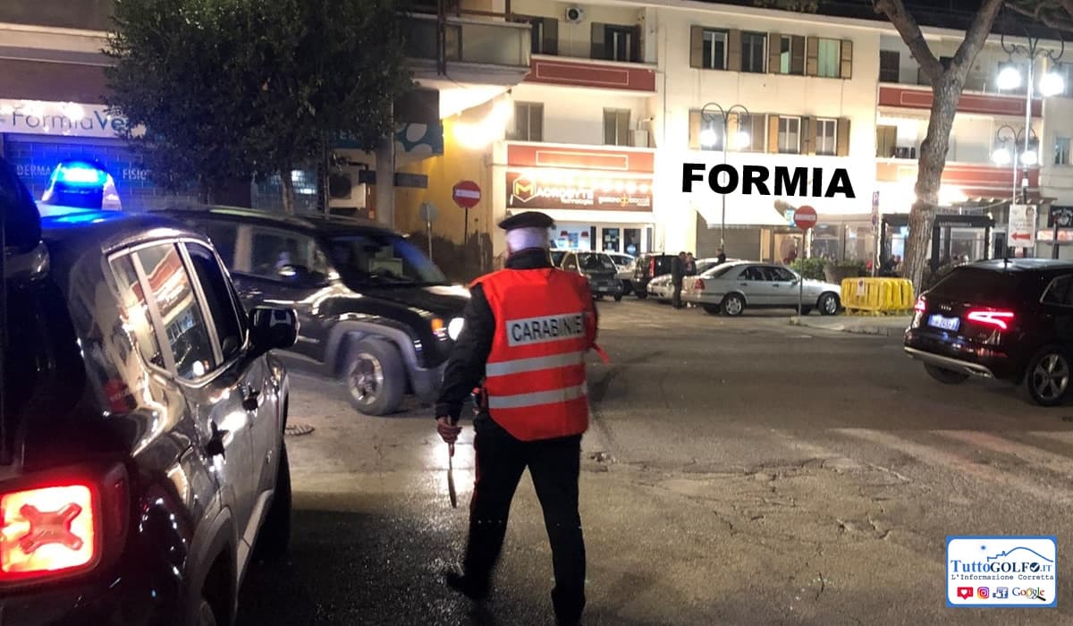 Formia, febbre del sabato sera: incidenti, fumi dell'alcol e patenti ritirate