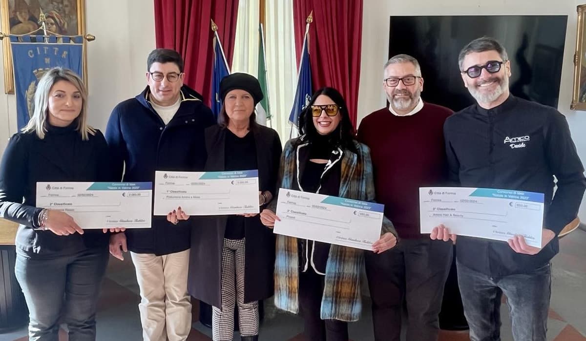 Formia: il vincitore del concorso Natale in Vetrina2023