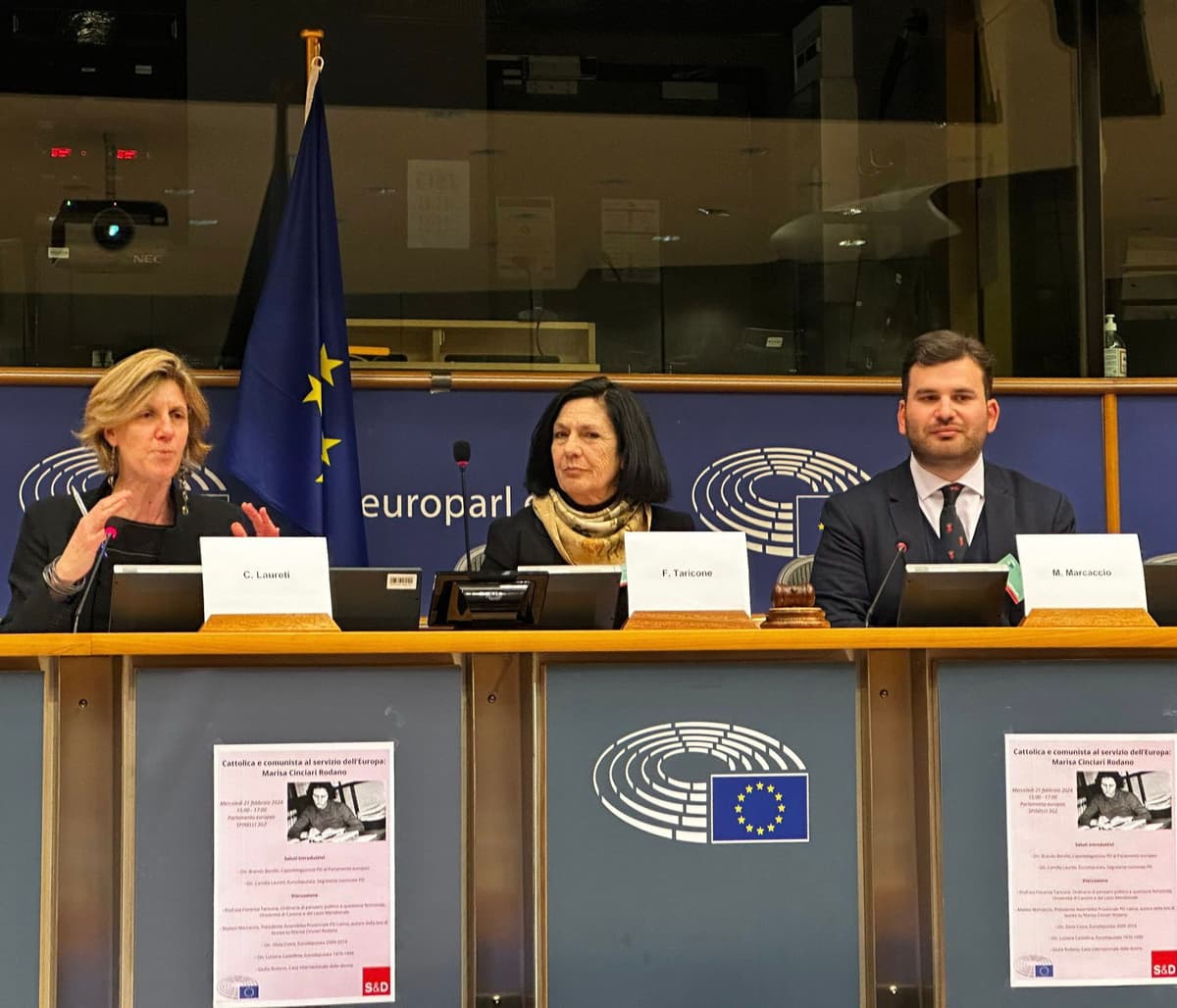 Il Consigliere Matteo Marcaccio, Presidente dell'assemblea provinciale PD, in visita a Bruxelles.