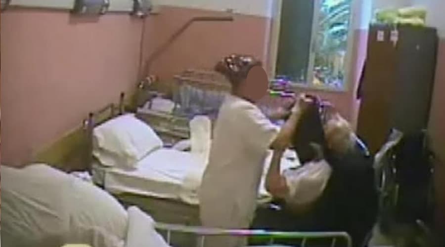 Anziana cade in una casa di riposo ma nessuno chiama tempestivamente i soccorsi. La donna è deceduta