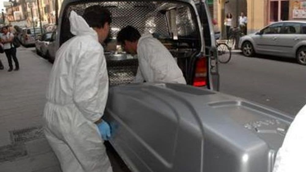 Provincia di Latina - Trovata deceduta in casa donna di 44anni