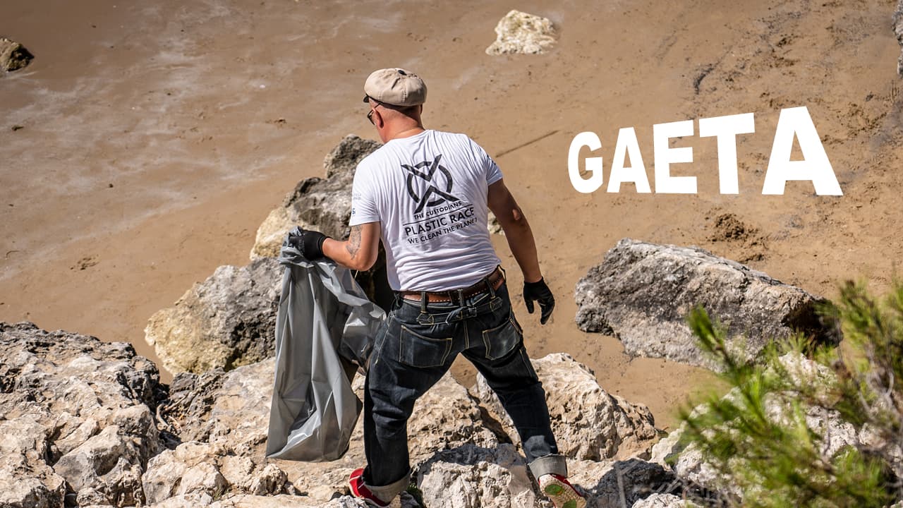 The Custodians Plastic Race fa tappa a Gaeta
