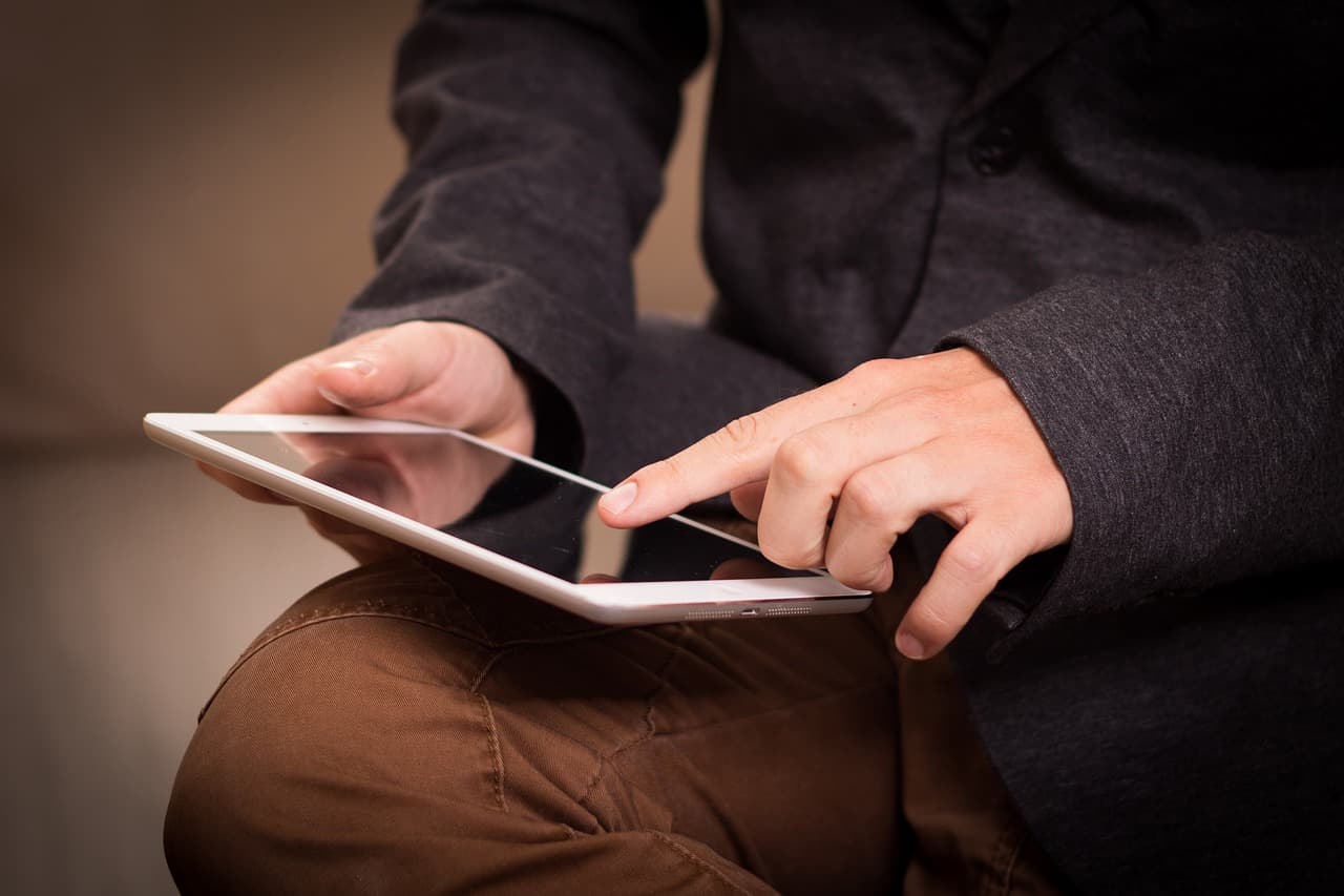 Internet casa: come scegliere la migliore connessione per le tue esigenze
