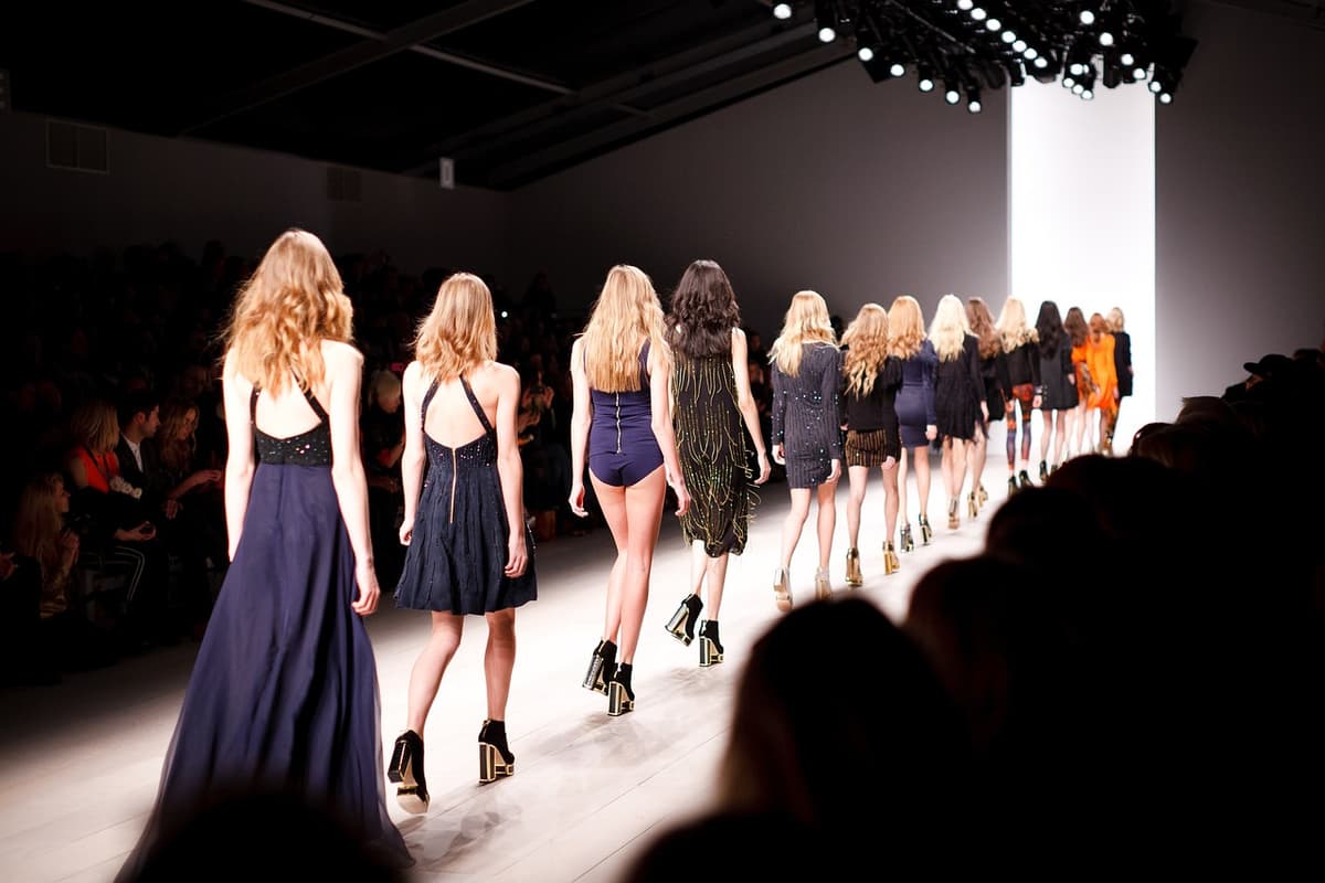 A Sperlonga sfilata di alta moda. La data