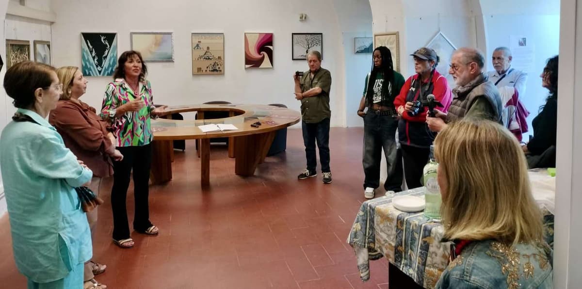 Formia - Mostra dell'artista Rita Delle Noci aperta al Punto Iat fino al 9 ottobre