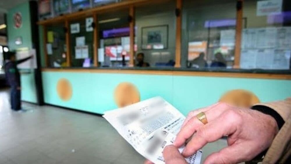 Sospesa la licenza al titolare di una sala raccolta scommesse a Fondi