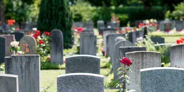 FU IMBAVAGLIATA, BLOCCATA AI POLSI E GETTATA IN UNA CAPPELLA AL CIMITERO DI ANZIO: INIZIATO IL PROCESSO