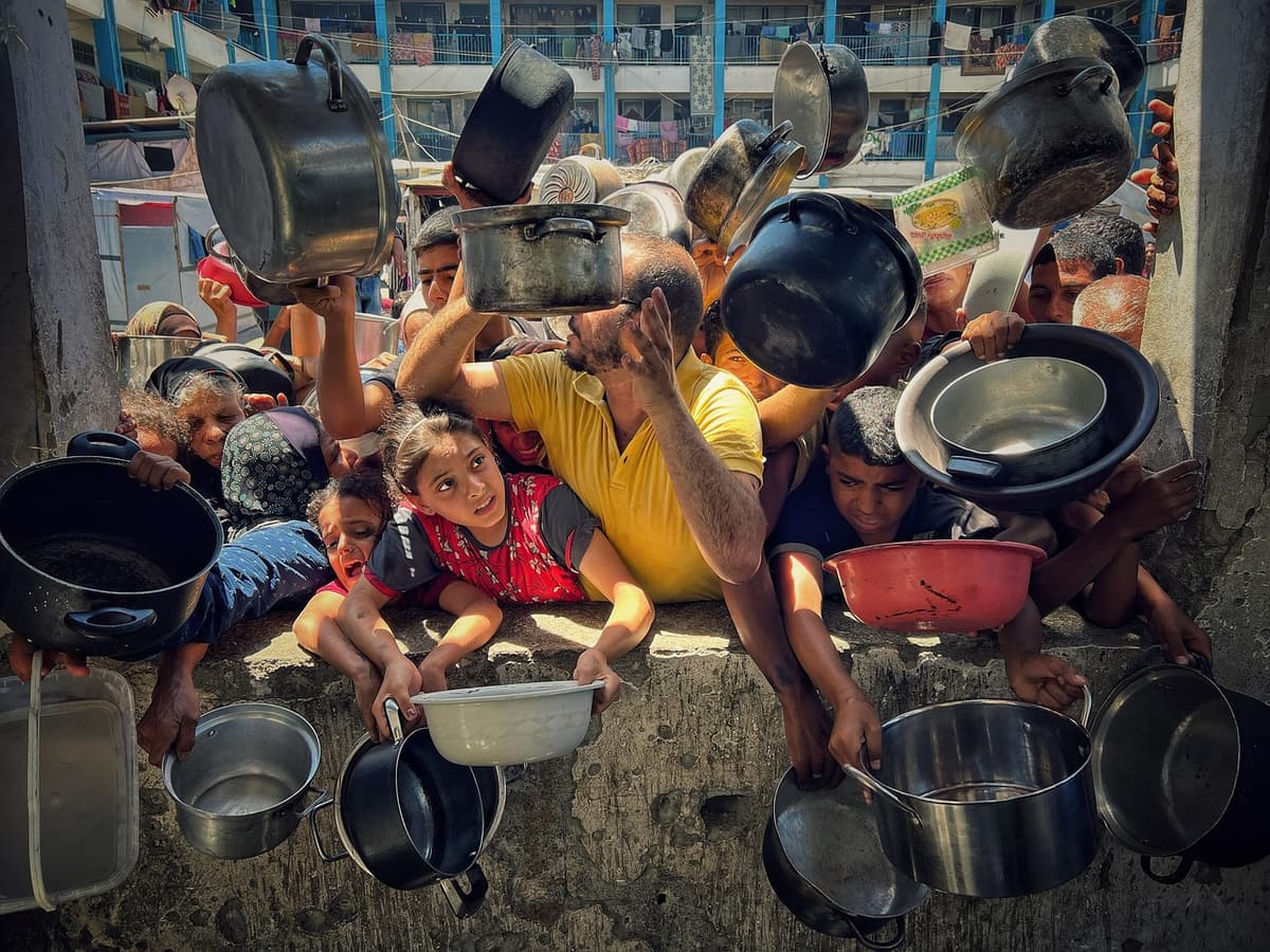 Save the Children - Morte o fame, la scelta impossibile dei civili a Gaza