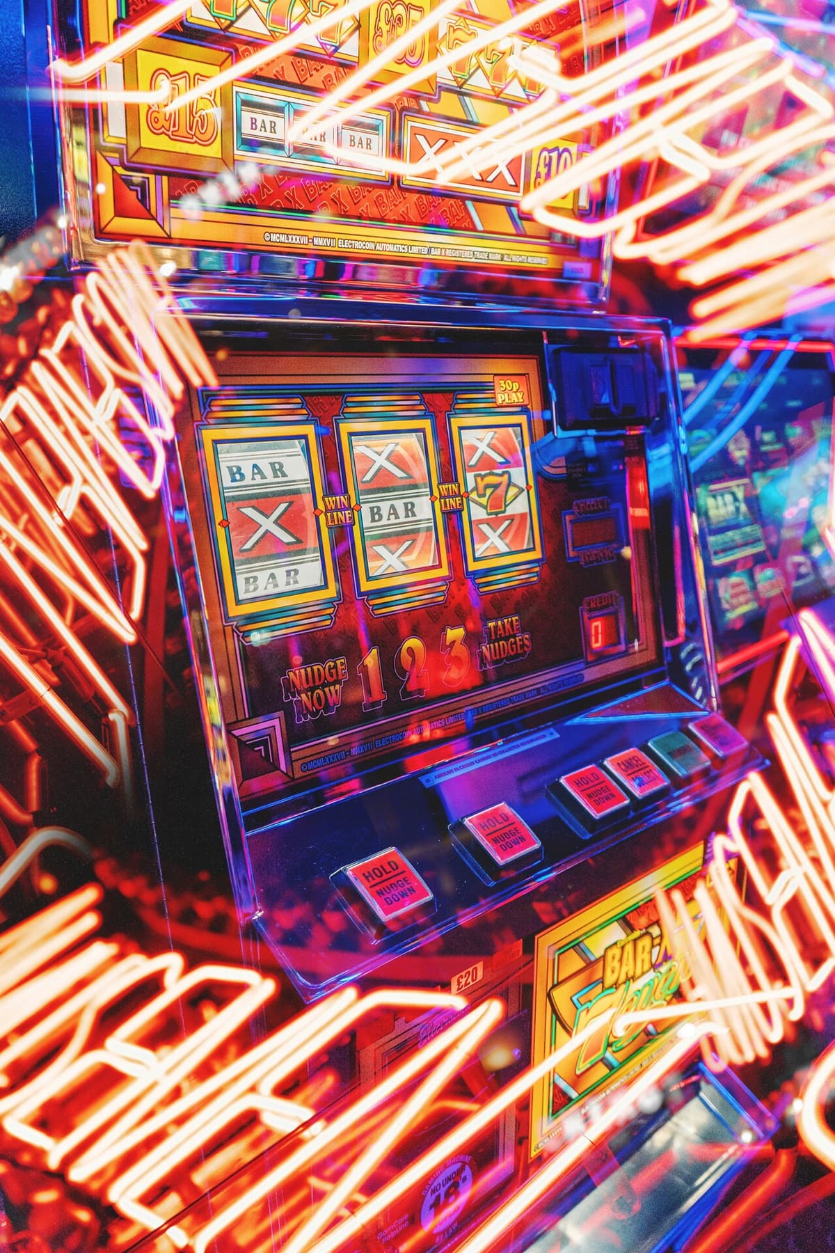 I Templi dell'Eleganza: Guida ai Casinò Più Iconici d'Italia