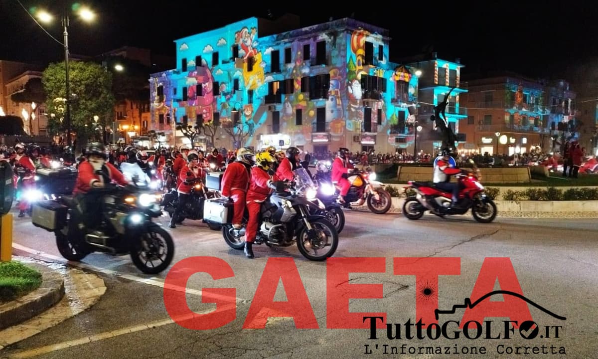 Gaeta, i Babbo Natale accendono i motori: il 7 dicembre torna la spettacolare sfilata su due ruote