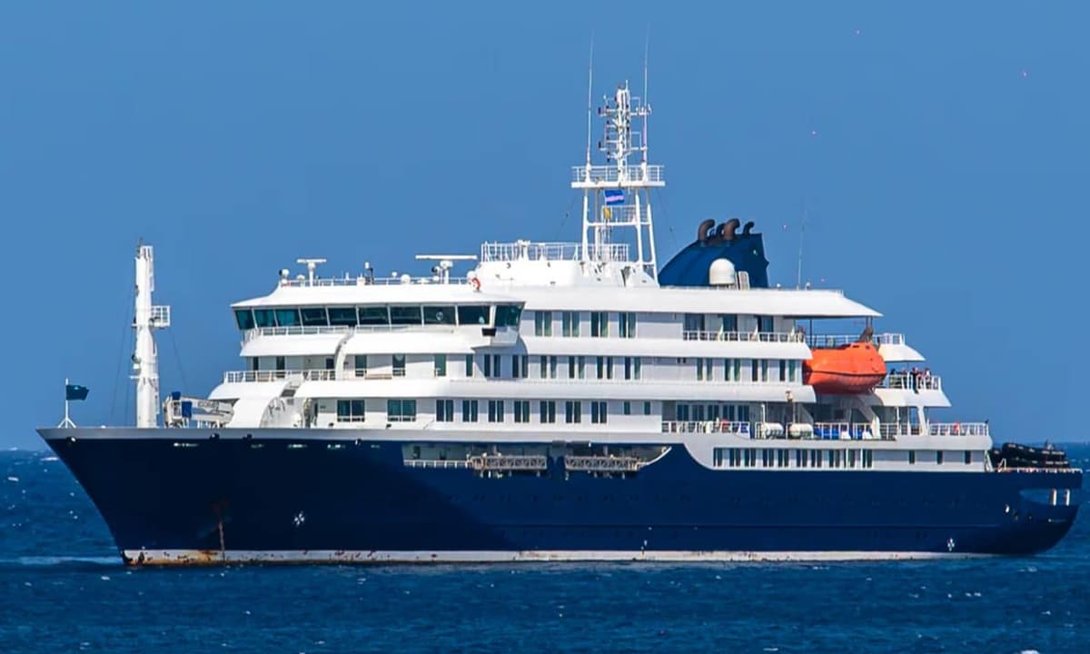 Paura in mare aperto: epidemia a bordo di una nave da crociera