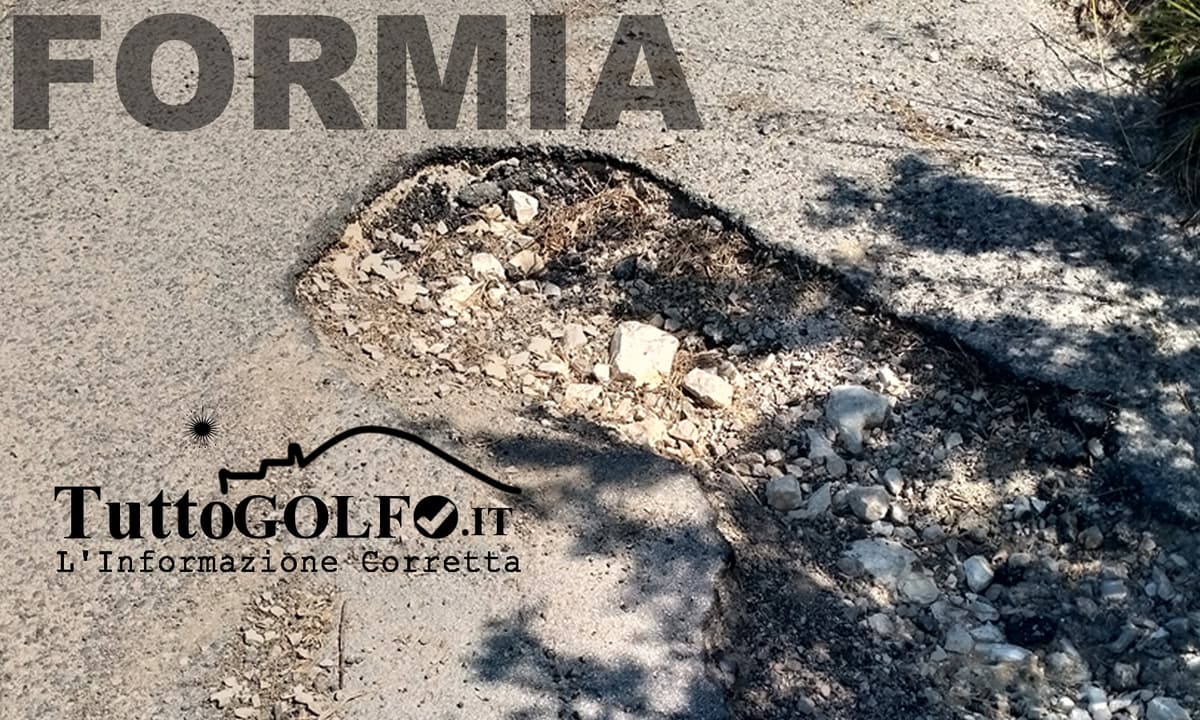 Formia, Via Fosso Castaldi nel degrado: buche, allagamenti e verde incolto. I residenti chiedono interventi urgenti