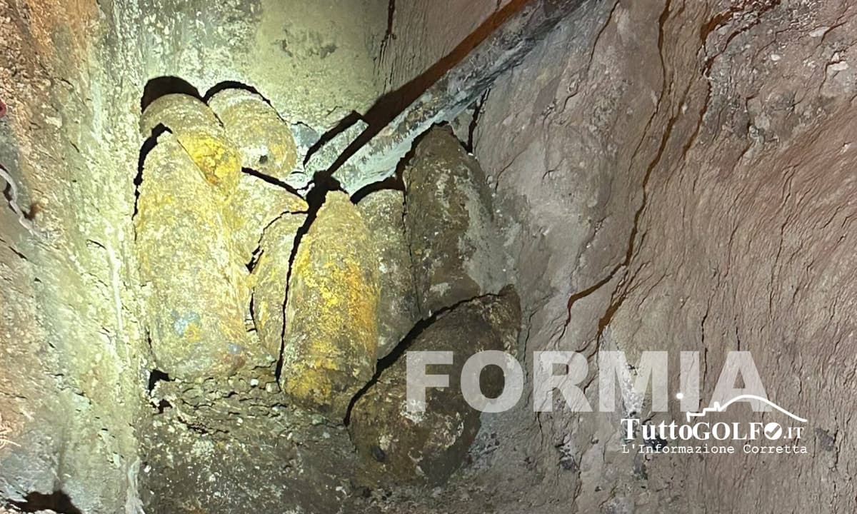 A FORMIA RIMOSSI DIECI ORDIGNI BELLICI. LE IMMAGINI