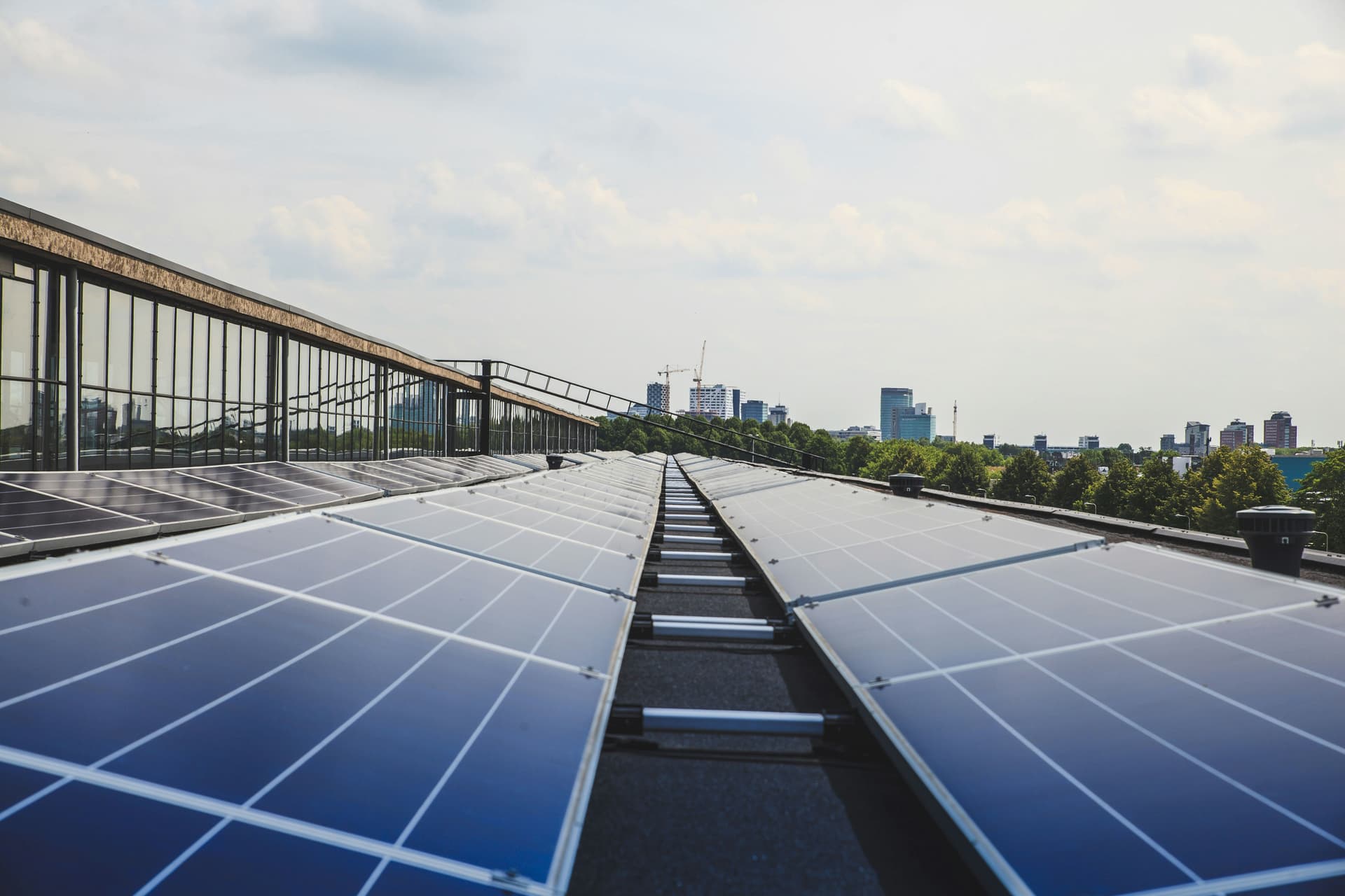 Migliori aziende per l'installazione di impianti fotovoltaici in Italia: classifica dei 5 partner più affidabili per privati e PMI