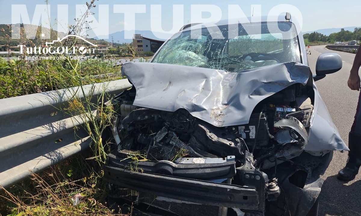Incidente sulla Variante Appia a Minturno, scontro tra un’utilitaria e un camion