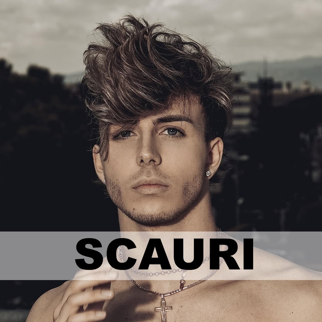 A Scauri “Cesarea, un mare di colori”: musica, danza e solidarietà per una serata speciale con Mattia Zenzola