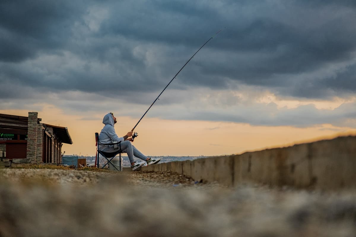 Si viaggia per pescare: la pesca sportiva è diventata una ragione di vacanza
