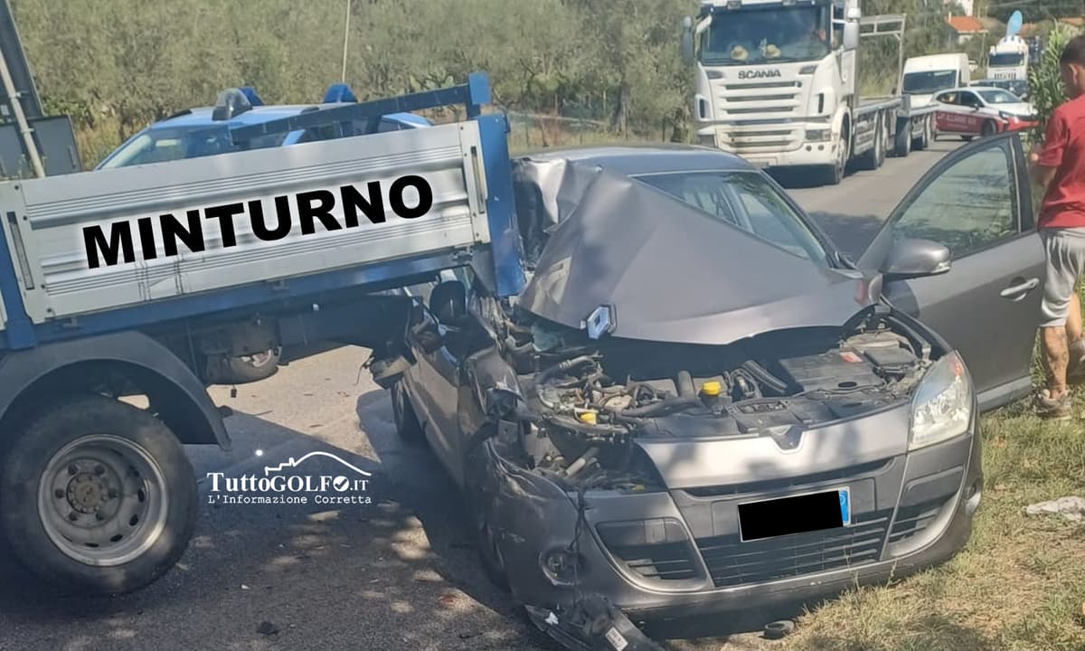 Incidente sulla via per Castelforte, scontro tra un mezzo pesante e un’auto a Minturno