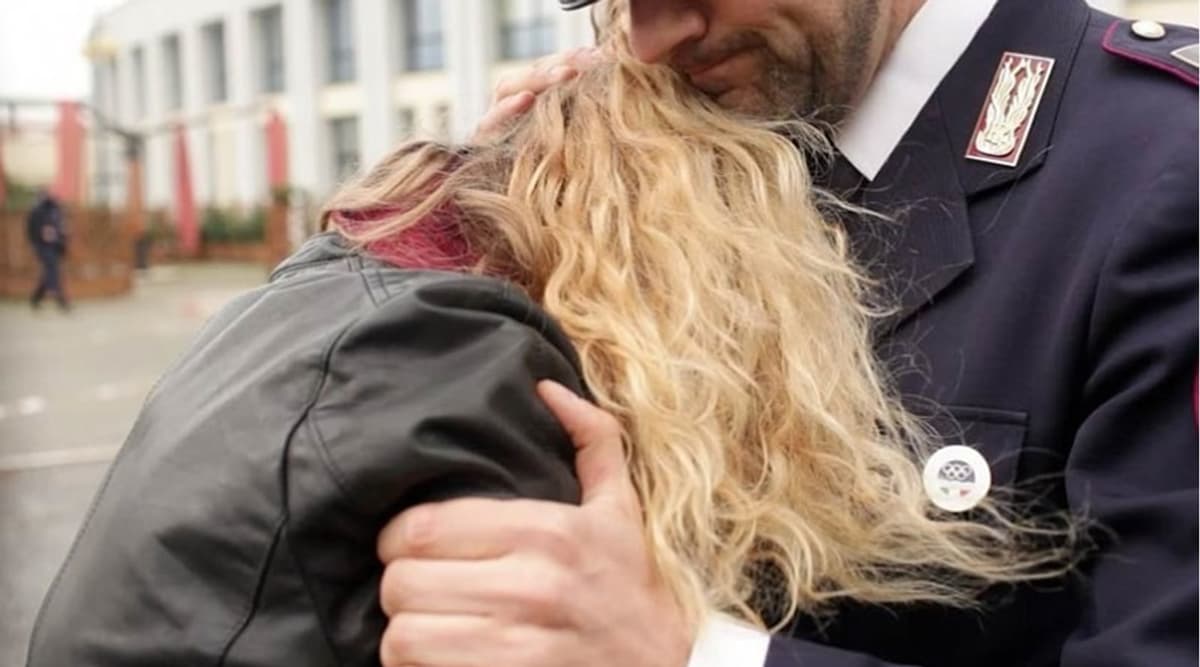 Insegue l’ex compagna nonostante il braccialetto elettronico. Arrestato 36enne armato di coltello ed ubriaco alla guida