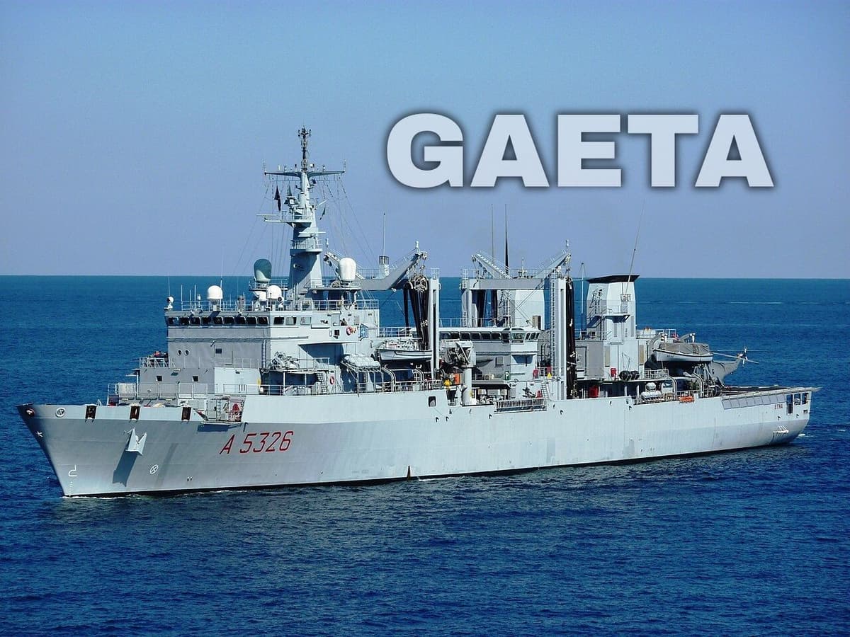 La nave Etna approda a Gaeta: visite aperte al pubblico il 17 e 18 ottobre