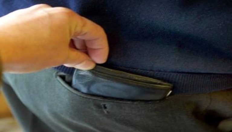 Furto a Gaeta, anziano derubato di 900€