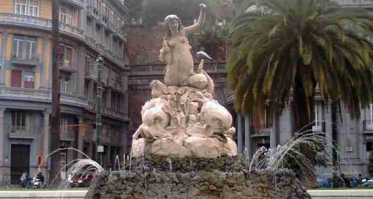 NAPOLI OGGI FESTEGGIA IL SUO NATALE, FONDATA IL 21 DICEMBRE DI 2493 ANNI OR SONO