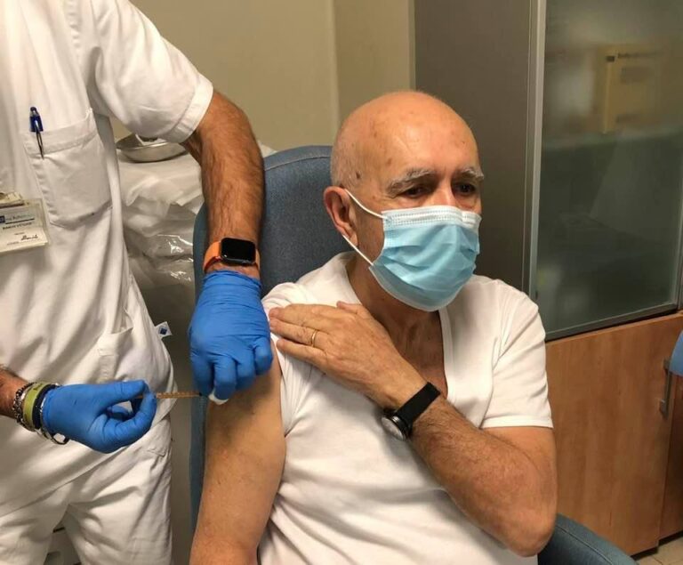 FORMIA: SANDRO BARTOLOMEO SI VACCINA E INCORAGGIA TUTTI A FARLO SENZA TIMORI