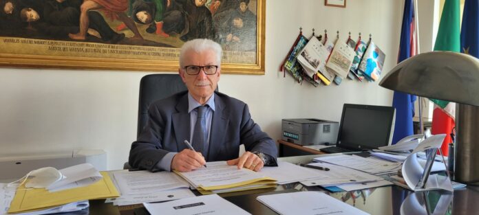 sindaco di Fondi Beniamino Maschietto