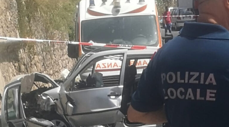 Scauri: Dafni è stato salutato dalla sua comunità che non lo dimenticherà mai