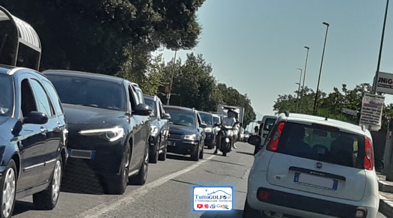 Ultimo controesodo d’agosto. Anche questa estate sta finendo tra schiuma, traffico e preposizionamento