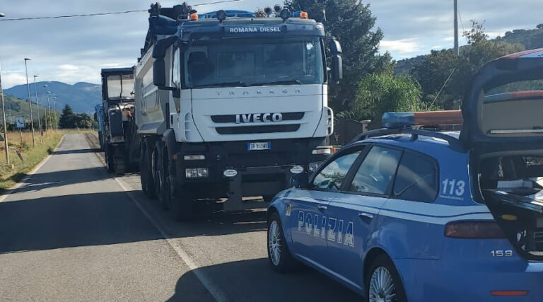 LA POLIZIA STRADALE SANZIONA UNA DITTA PER UN CANTIERE SULLA S.S.156 “MONTI LEPINI”