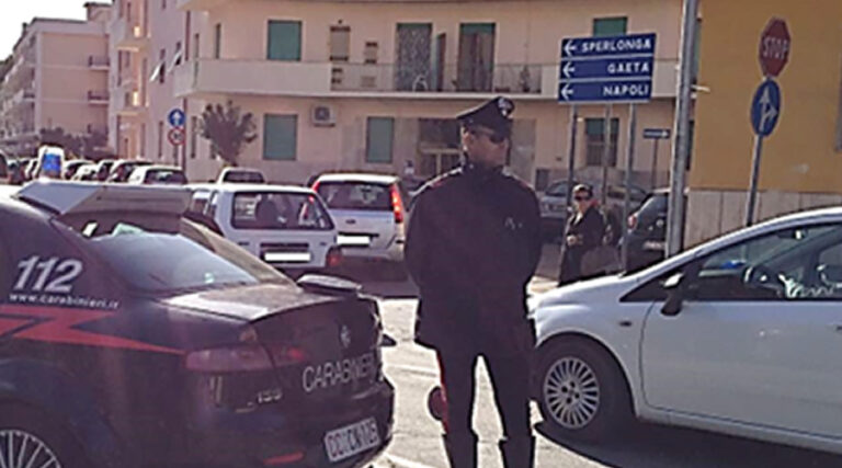 Fondi, patente ritirata: era sotto l’effetto di sostanze alcooliche