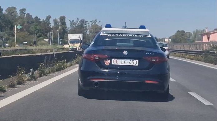 auto carabinieri