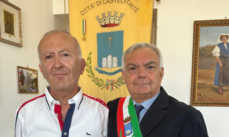 Castelforte saluta un pilastro della sua amministrazione. Cerimonia di commiato del dipendente Livio Di Spirito.