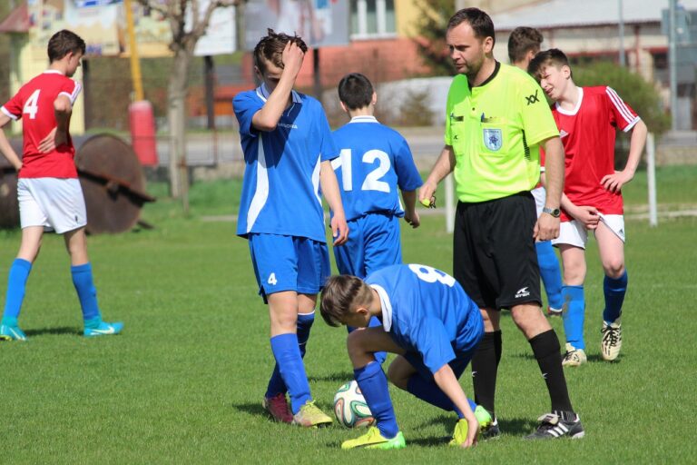 L’arbitro espelle 7 giocatori. Intervengono i Carabinieri, danneggiato lo spogliatoio ospite in Provincia di Latina