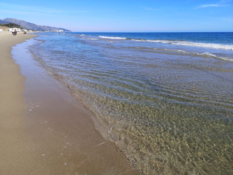 Approvato in Consiglio il piano di utilizzazione degli arenili comunale