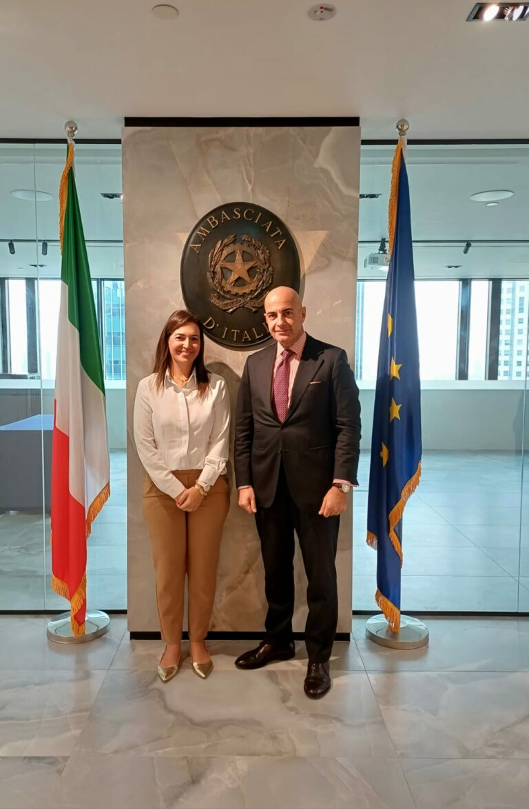 Da Singapore a ‘città che legge’ : tutti i progetti del Centro Adozioni di Gaeta