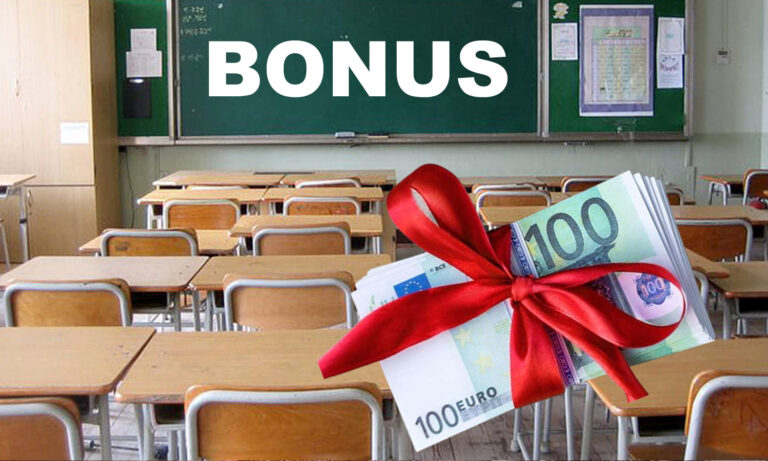 Bonus Natale da 400 euro per i docenti fuorisede: rincari record impediscono il rientro a casa