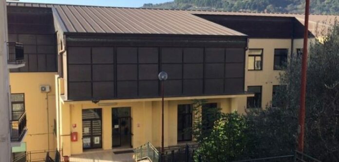 scuola castelforte - Istituto-Omnicomprensivo-Castelforte-1