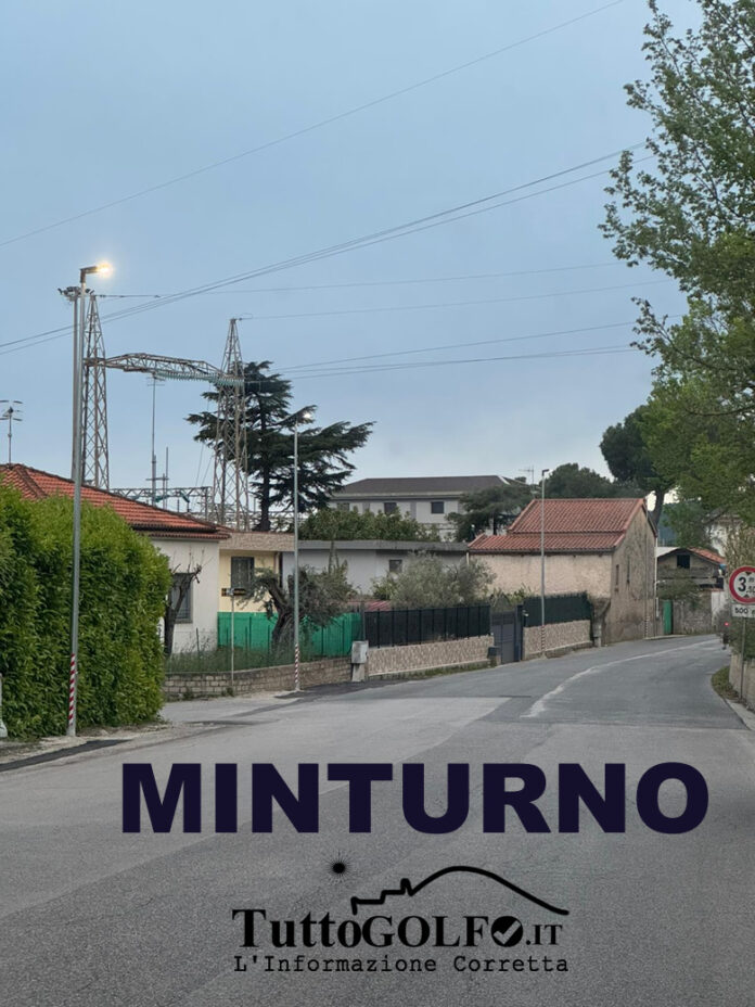 MINTURNO ILLUMINAZIONE LUCI STRADA